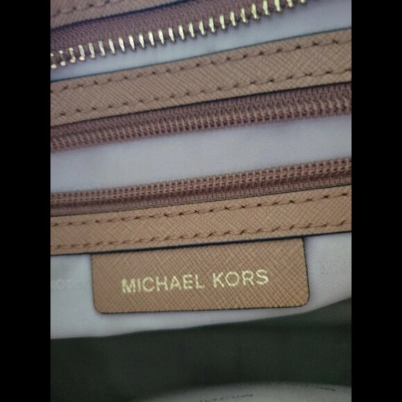 Michael Kors Convertible Tote Shoulder Bag - Picture 5 of 8